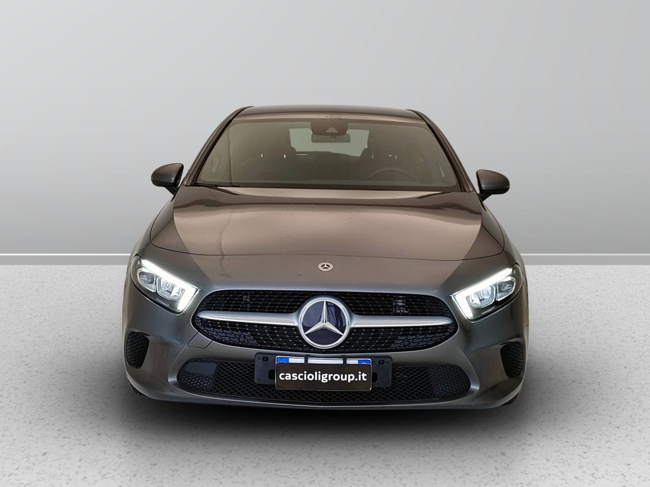 Mercedes-Benz Classe A - W177 2018 - A 180 d Sport auto
