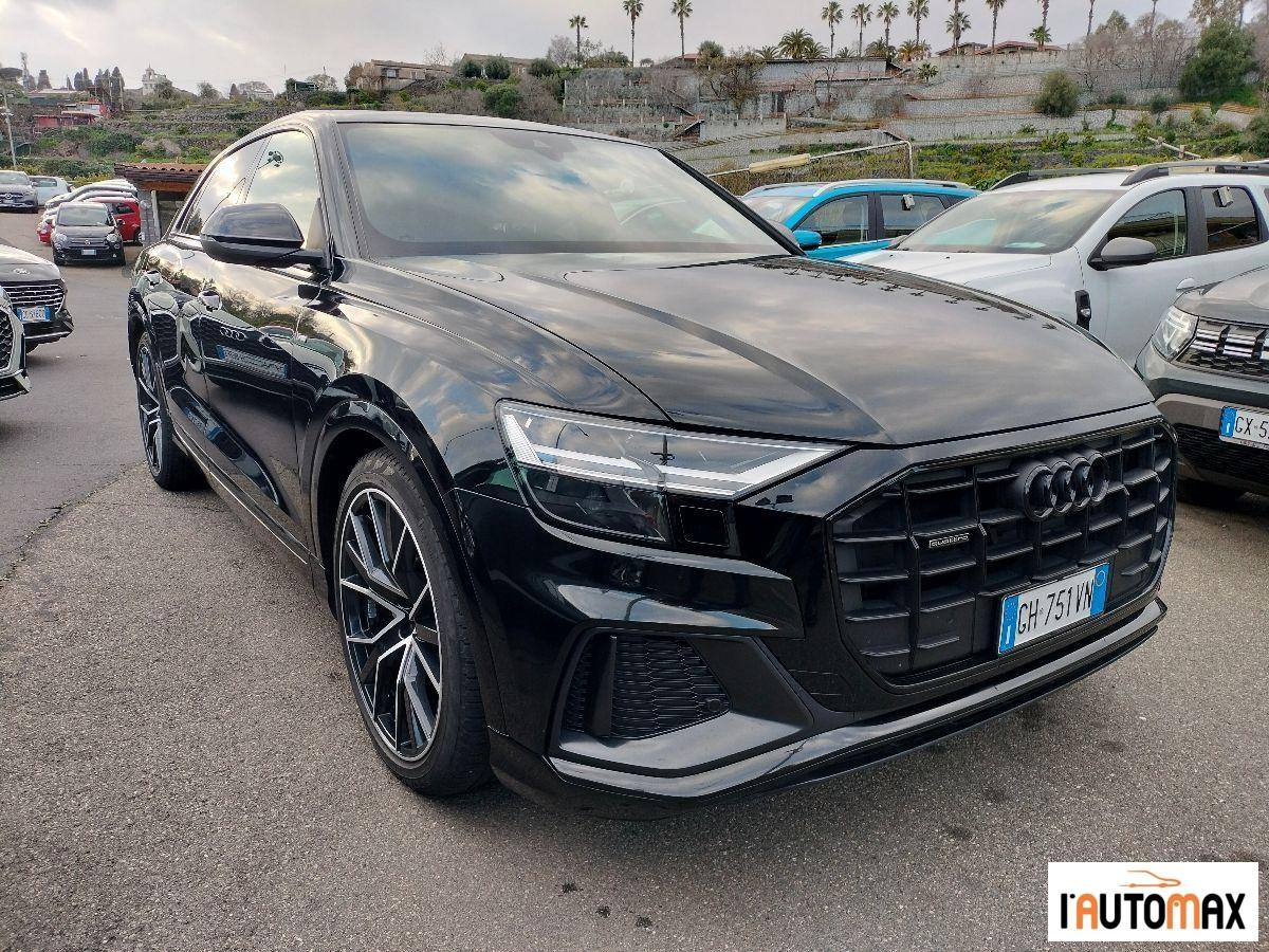 AUDI - Q8 - 50 TDI 286 CV quattro tiptronic Sport