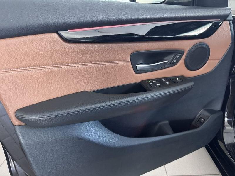 BMW Serie 2 Active Tourer 218d Active Tourer Luxury auto