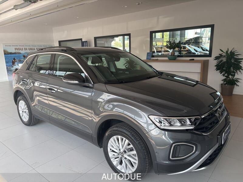 Volkswagen T-Roc 1.5 TSI ACT LIFE DSG 150 CV