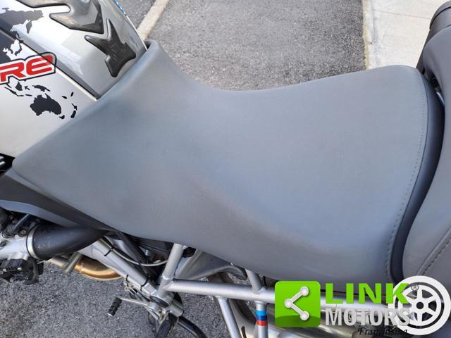 BMW R 1200 GS .