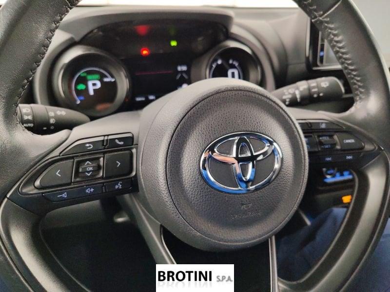 Toyota Yaris Hybrid Lounge MY22