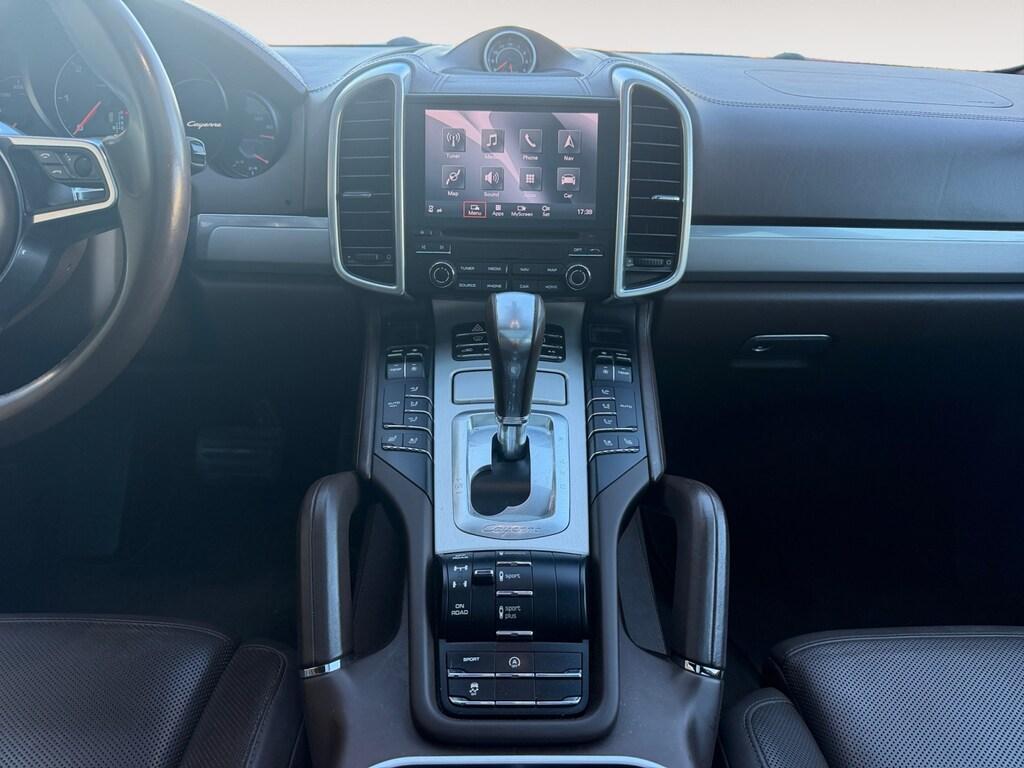 Porsche Cayenne 3.0d 250CV Tiptronic AWD Platinum Edition