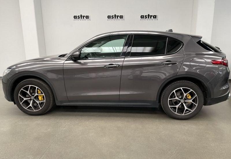 Alfa Romeo Stelvio 2.2 Turbodiesel 210 CV AT8 Q4 Executive