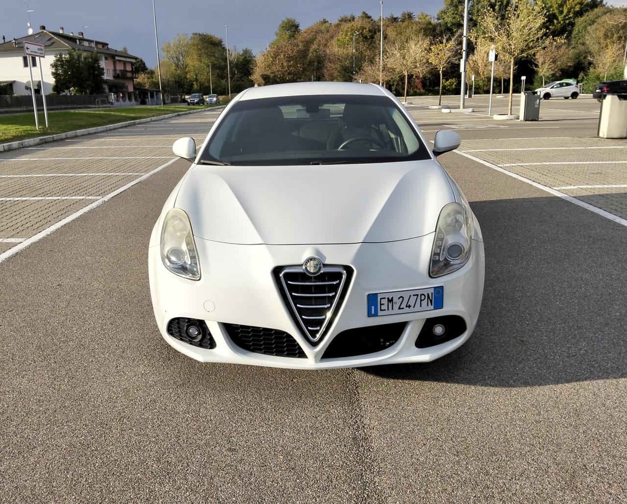 Alfa Romeo Giulietta 1.4 Turbo 120 CV Distinctive*Cerchi 17*UConnect*Aux*Usb
