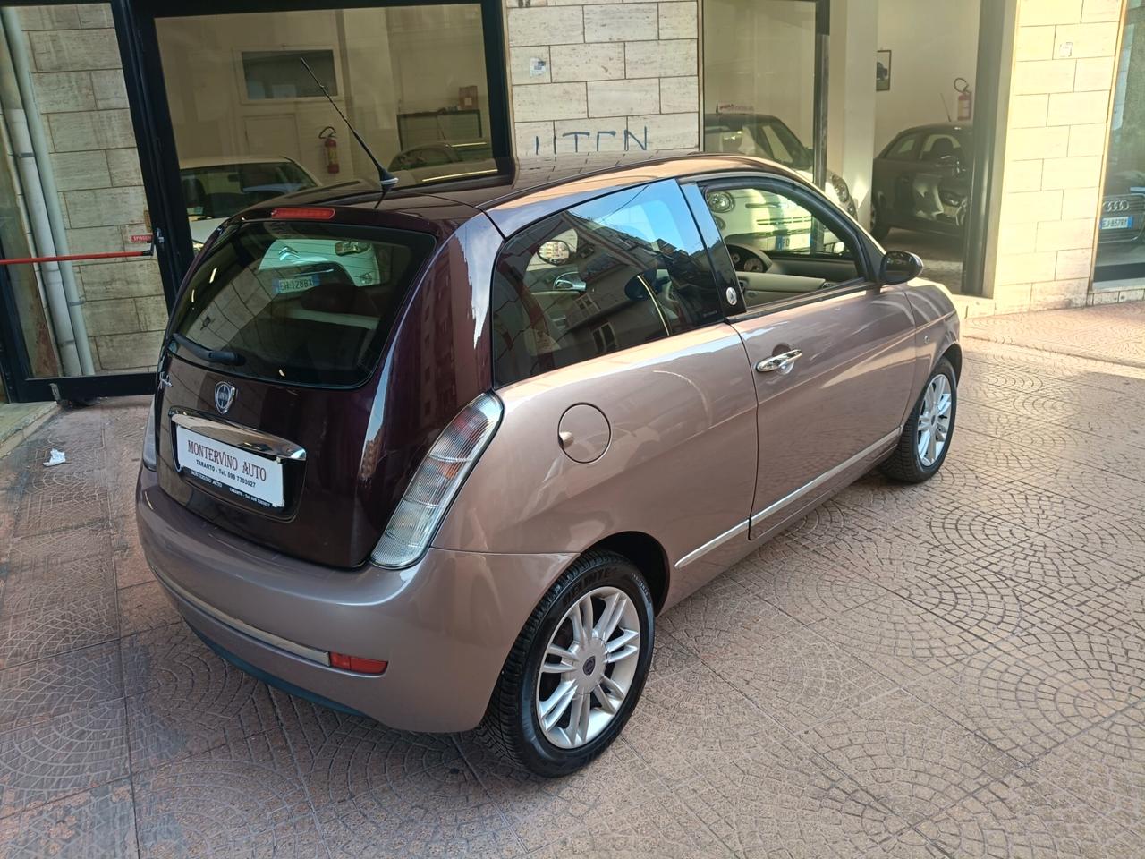 LANCIA YPSILON 1.4 GPL PLATINO-NEOPATENTATI-Euro4190