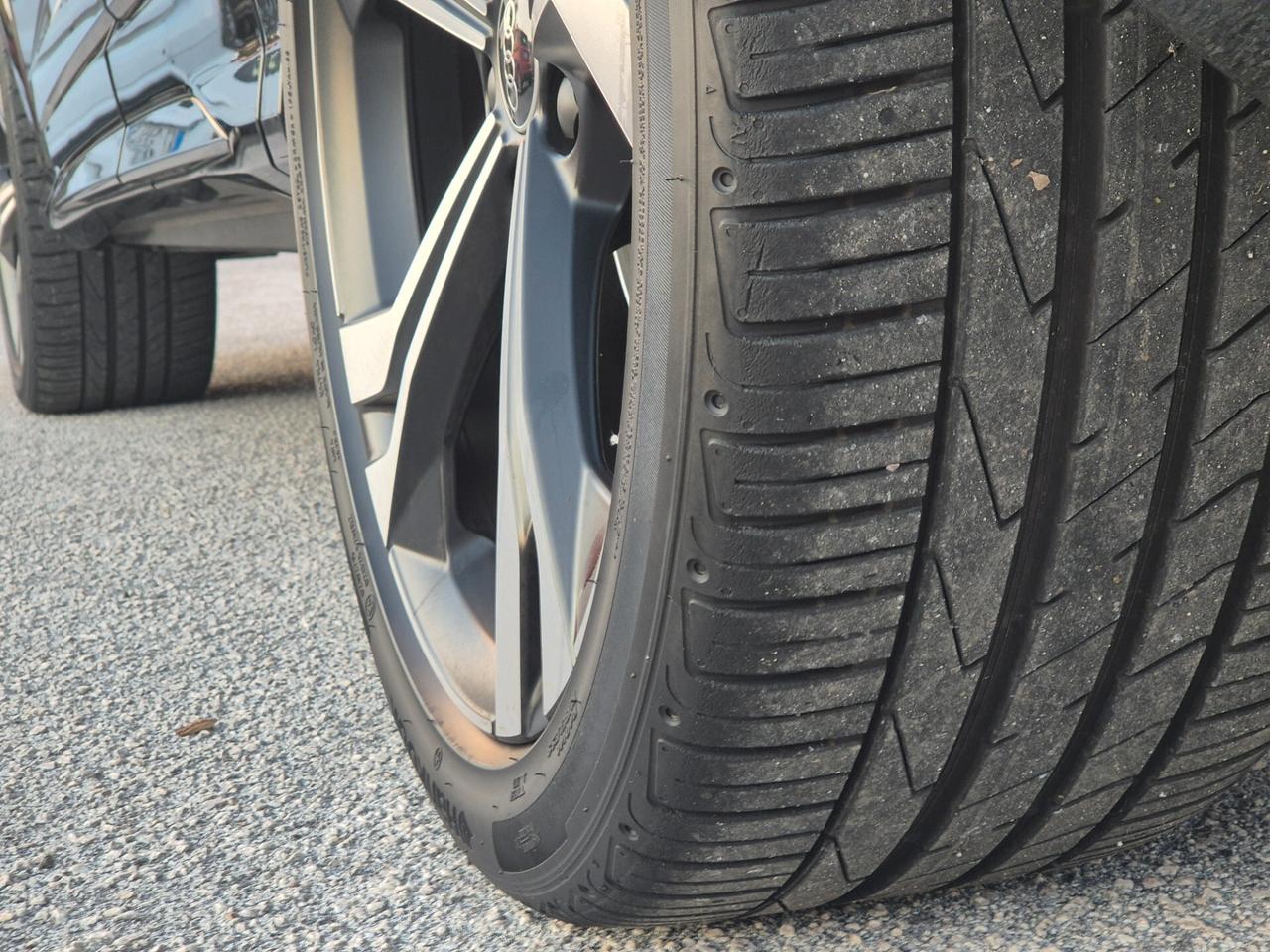 Audi Q3 40 TFSI quattro S tronic line edition