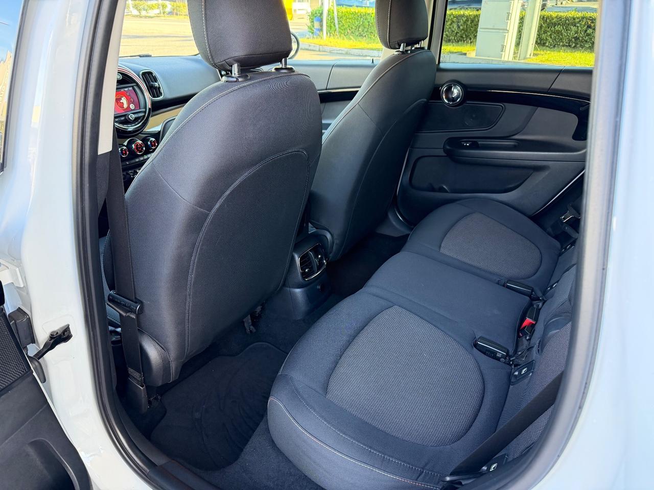 Mini Cooper D Countryman 2.0 Business Automatica