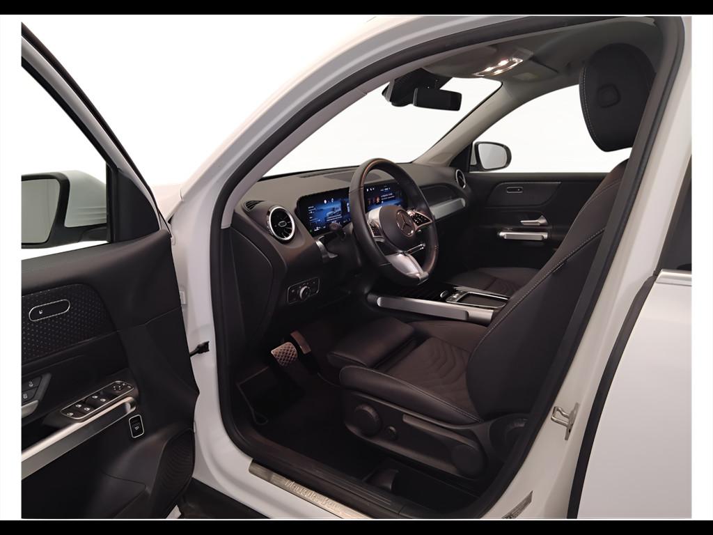 Mercedes-Benz GLB - X247 2023 - GLB 180 d Progressive Advanced auto