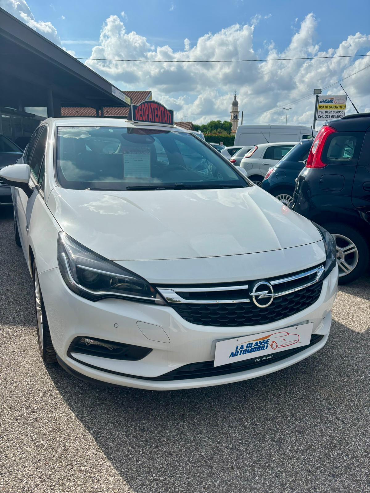 Opel Astra 1.0 ecoFLEX Start&Stop 105cv Sports NEOPATENTATI