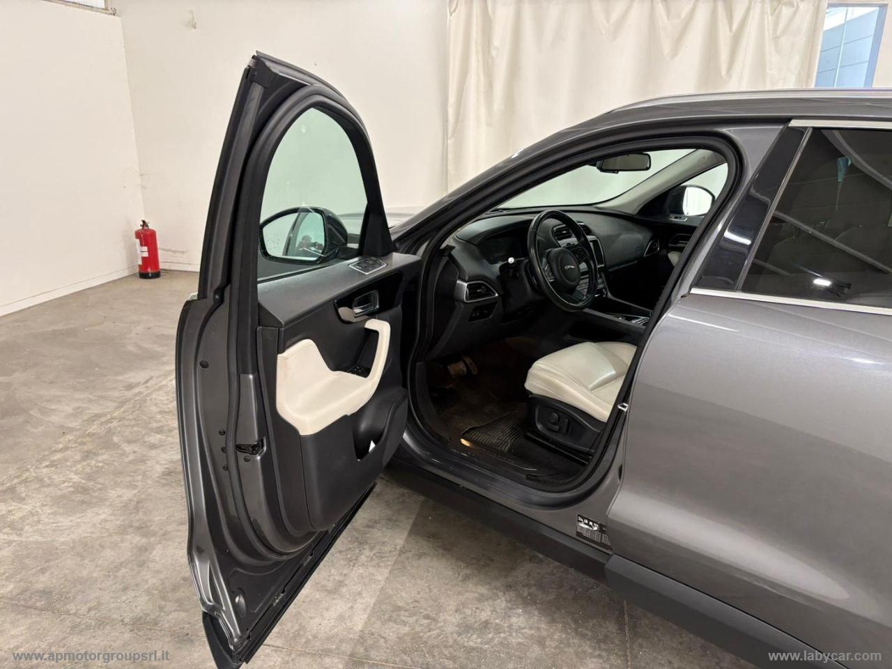 JAGUAR F-Pace 2.0 D 180 CV AWD aut. Prestige
