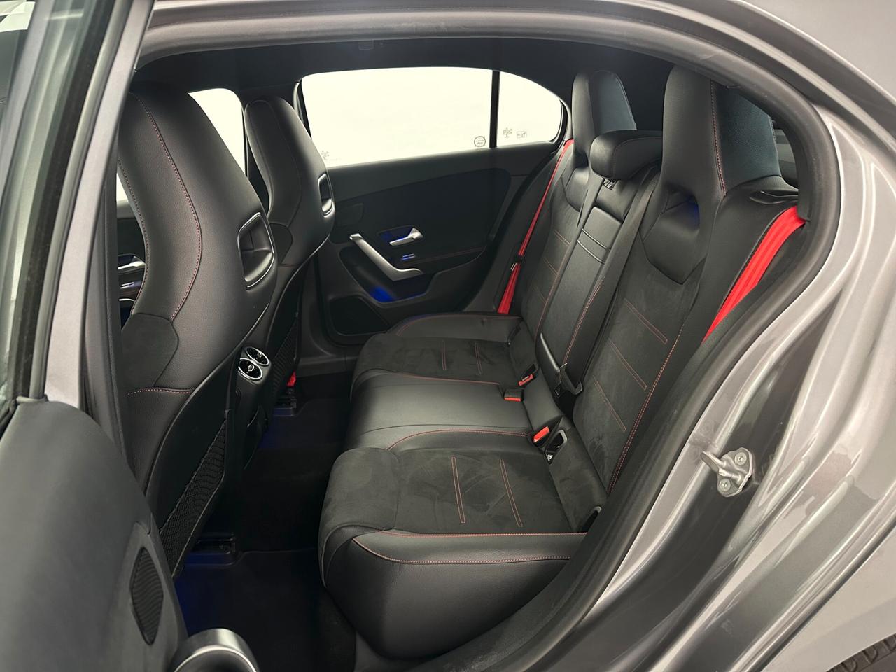 Mercedes-benz A 180 d Automatic Premium
