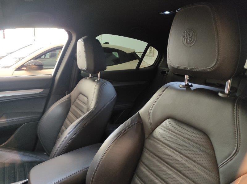 ALFA ROMEO Stelvio - Stelvio 2.2 Turbodiesel 210 CV AT8 Q4 Veloce