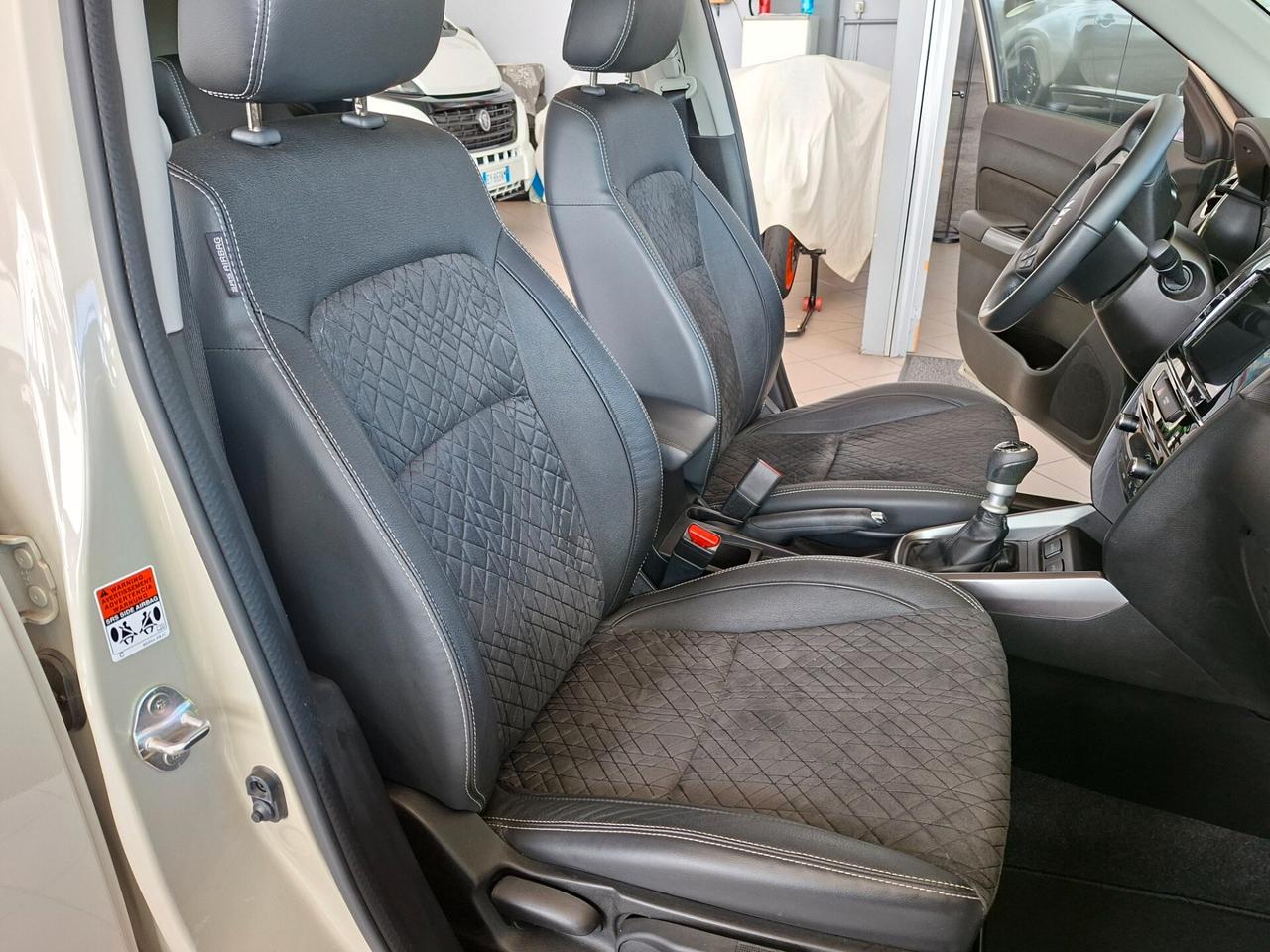 Suzuki Vitara 1.4 Hybrid 4WD AllGrip Starview con tetto