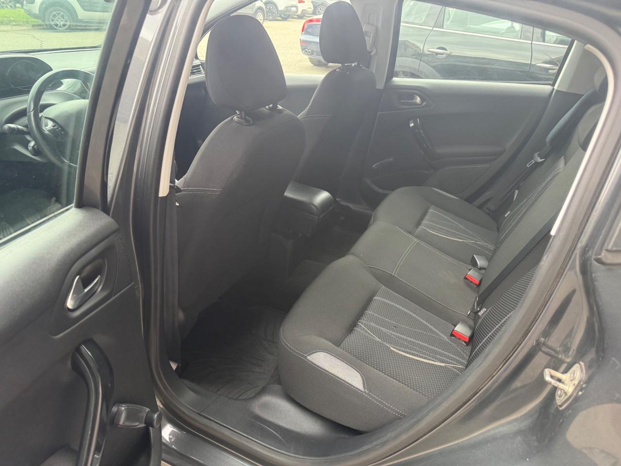 Peugeot 208 1.4 VTi 95 CV 5p. GPL Allure