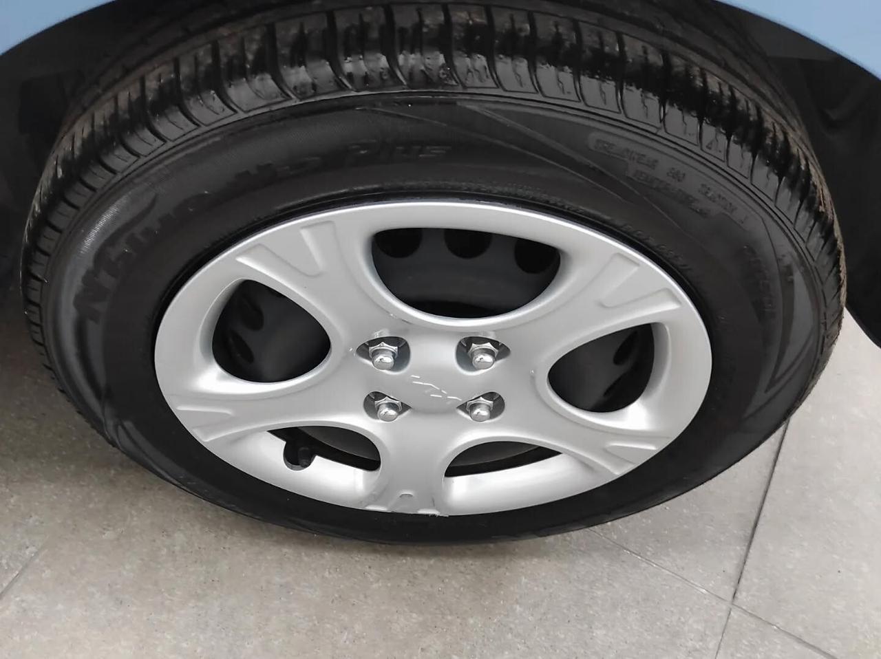 Kia Picanto 2022 1.0 benzina usb comandi al volante