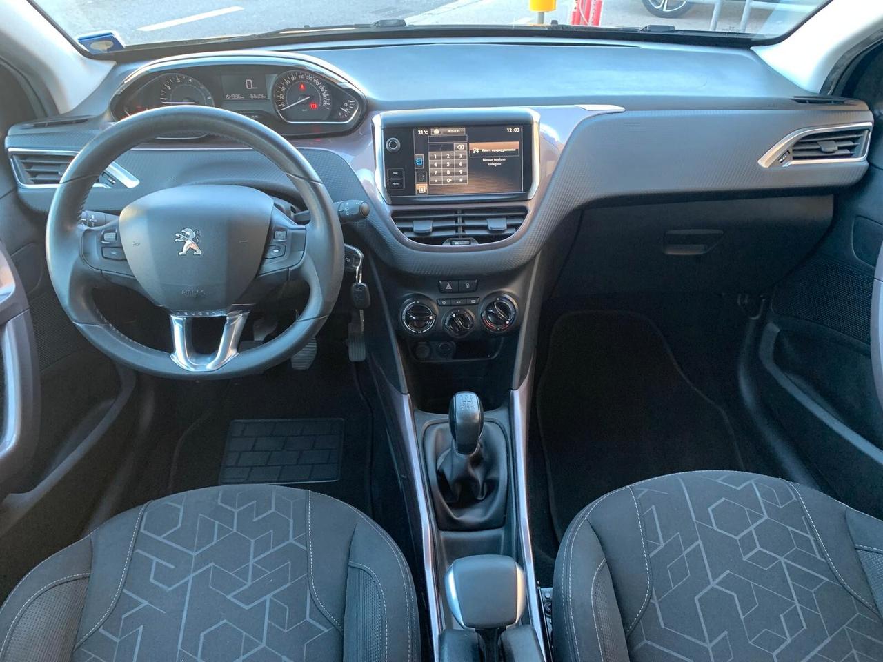 Peugeot 2008 PureTech benz NEOPATENTATI