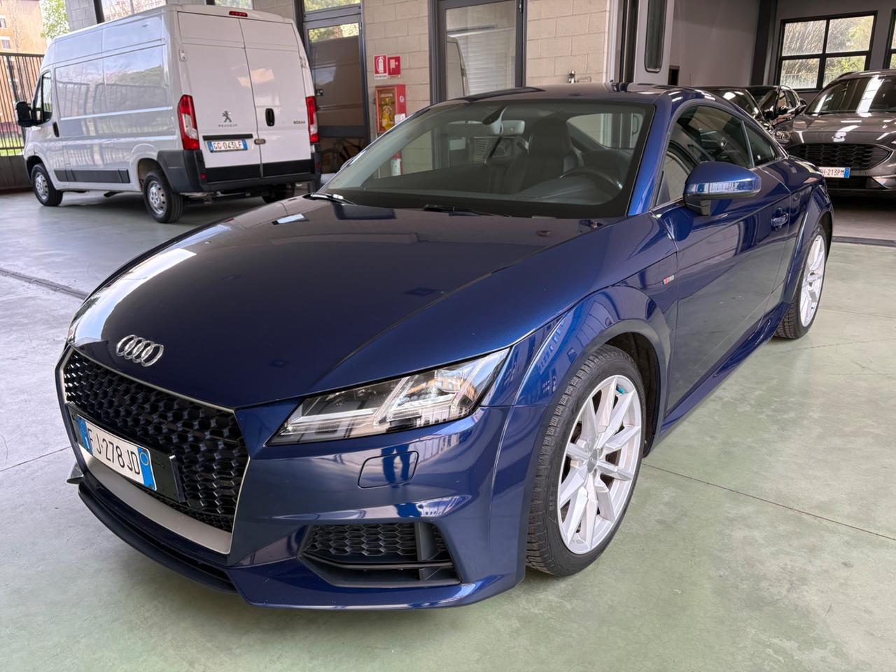 Audi TT Coupé 2.0 TDI ultra S line