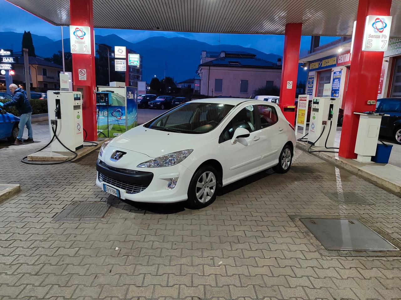 Peugeot 308 1.6 HDi COME NUOVA anno 2010