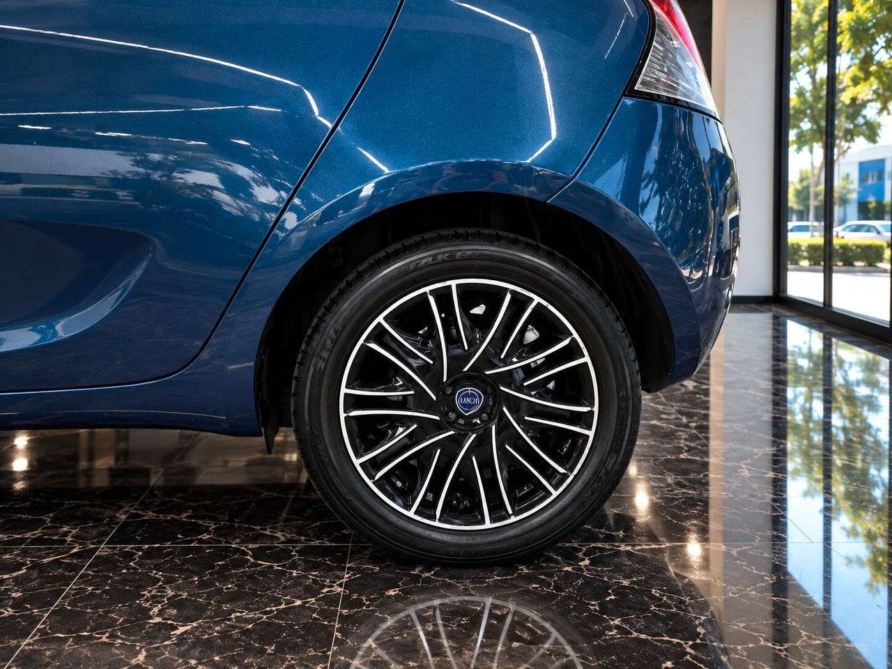 Lancia Ypsilon 1.0 FireFly 5 porte S&S Hybrid Gold