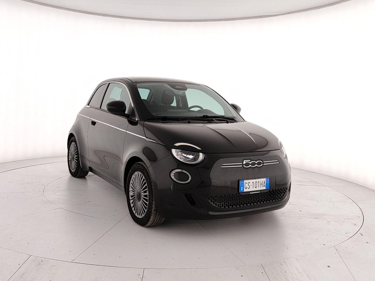Fiat 500 500e Berlina 42 kWh
