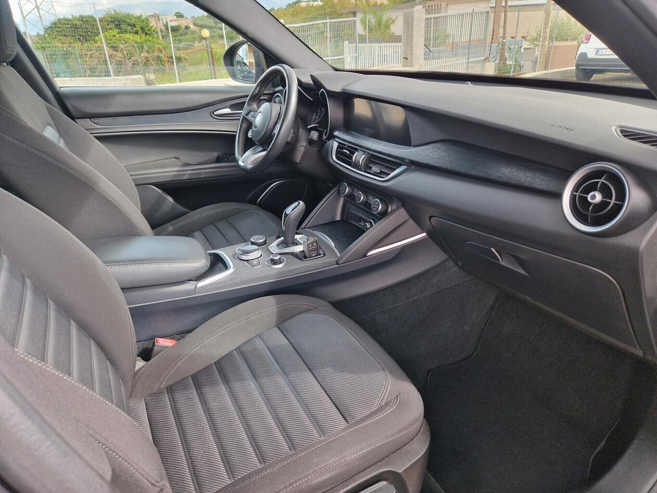 Alfa Romeo Stelvio 2.2 Turbodiesel 190 CV AT8 Q4 Super Business