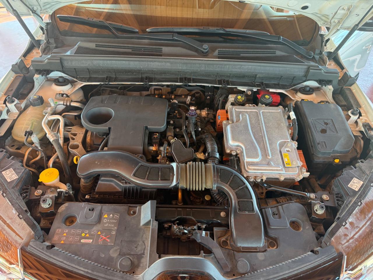Renault Arkana Hybrid E-Tech 145 CV R.S. Line
