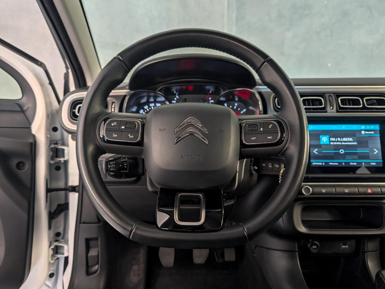 Citroen C3 1.2 puretech 83cv Shine