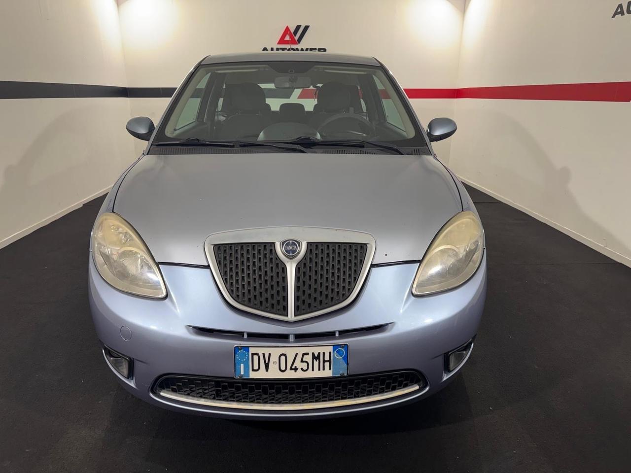 Lancia Ypsilon 1.2 Argento