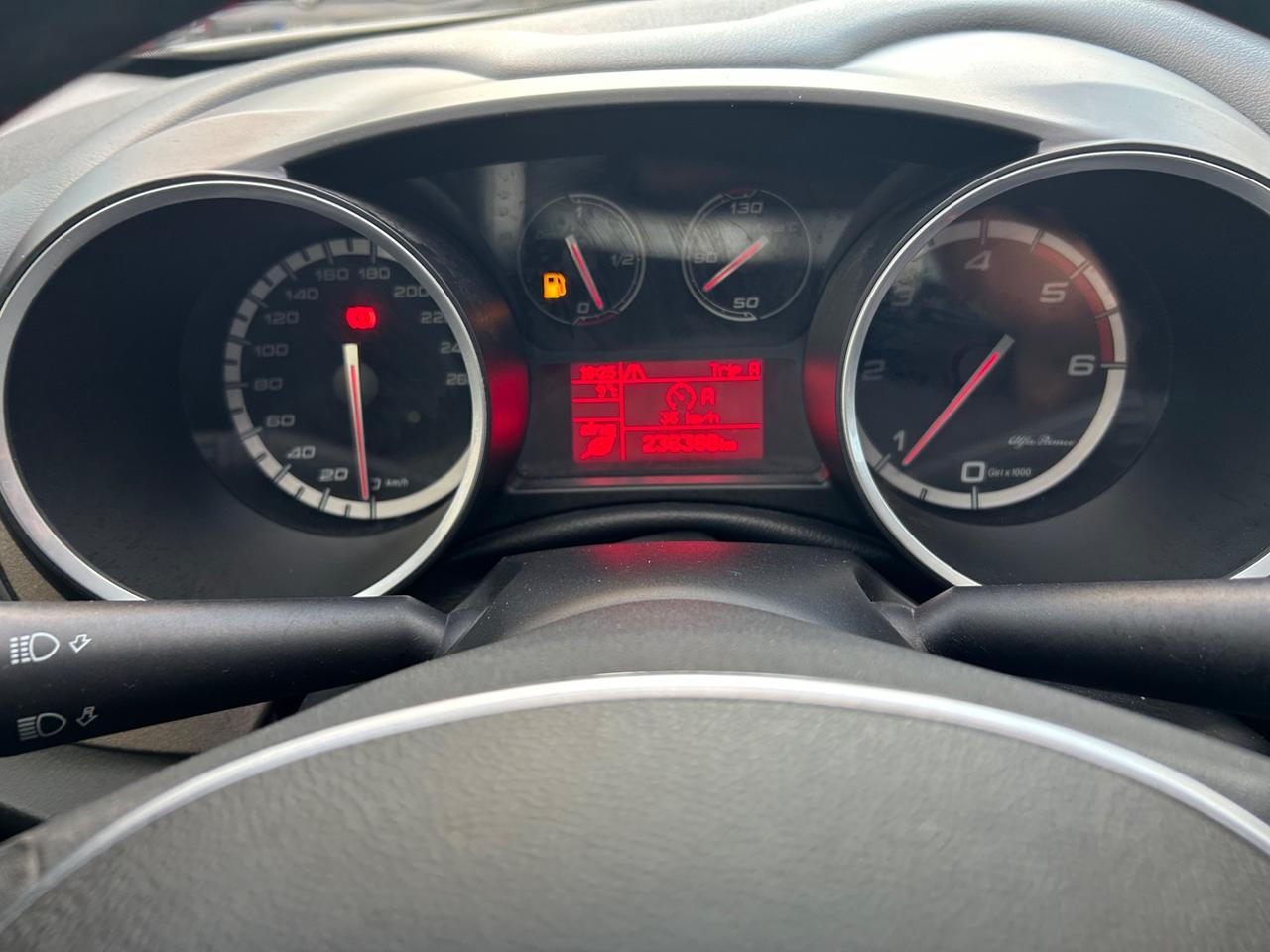 Alfa Romeo Giulietta 1.6 JTDm-2 105 CV Exclusive