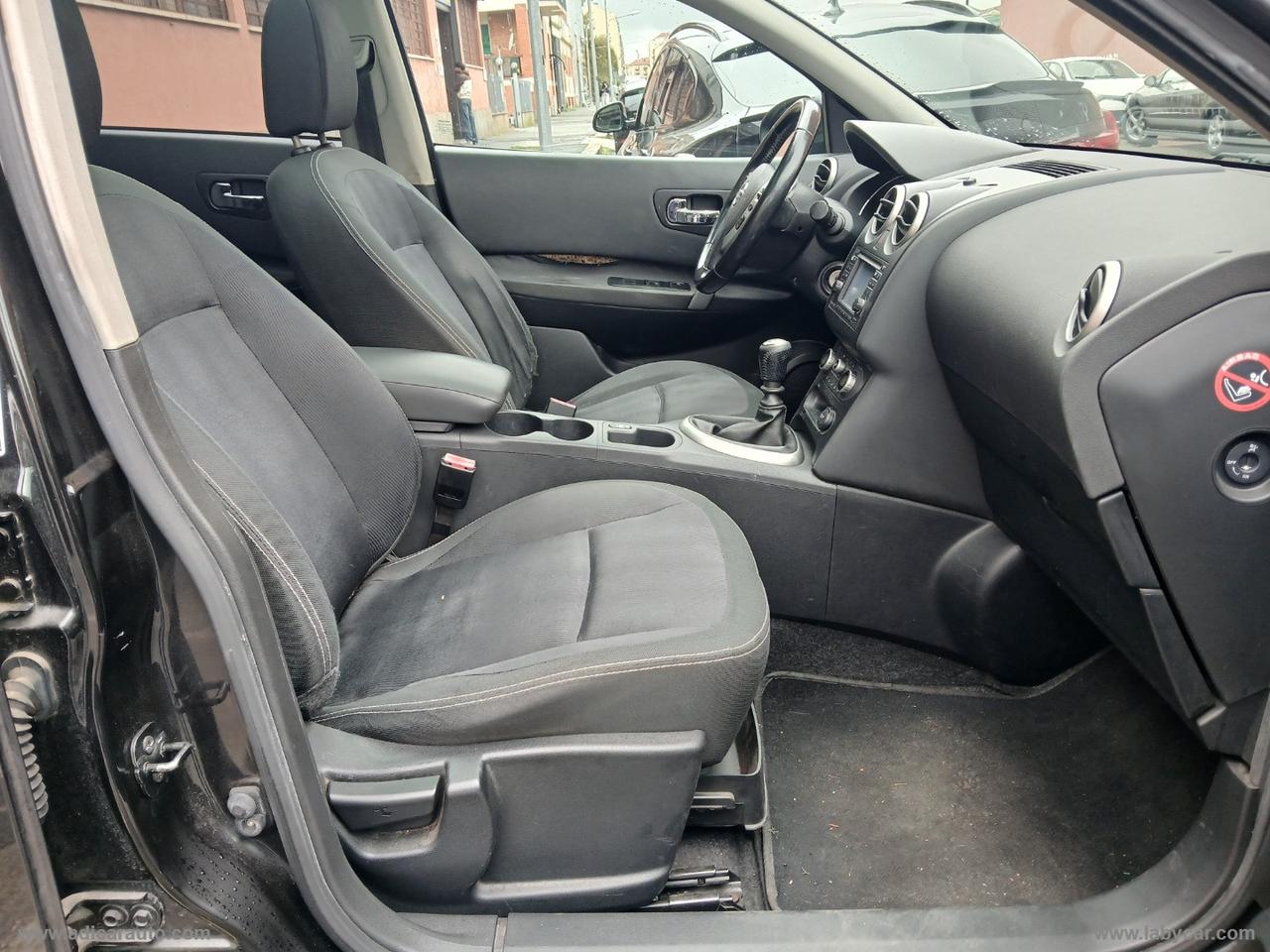 NISSAN Qashqai 2.0 dCi DPF Tekna