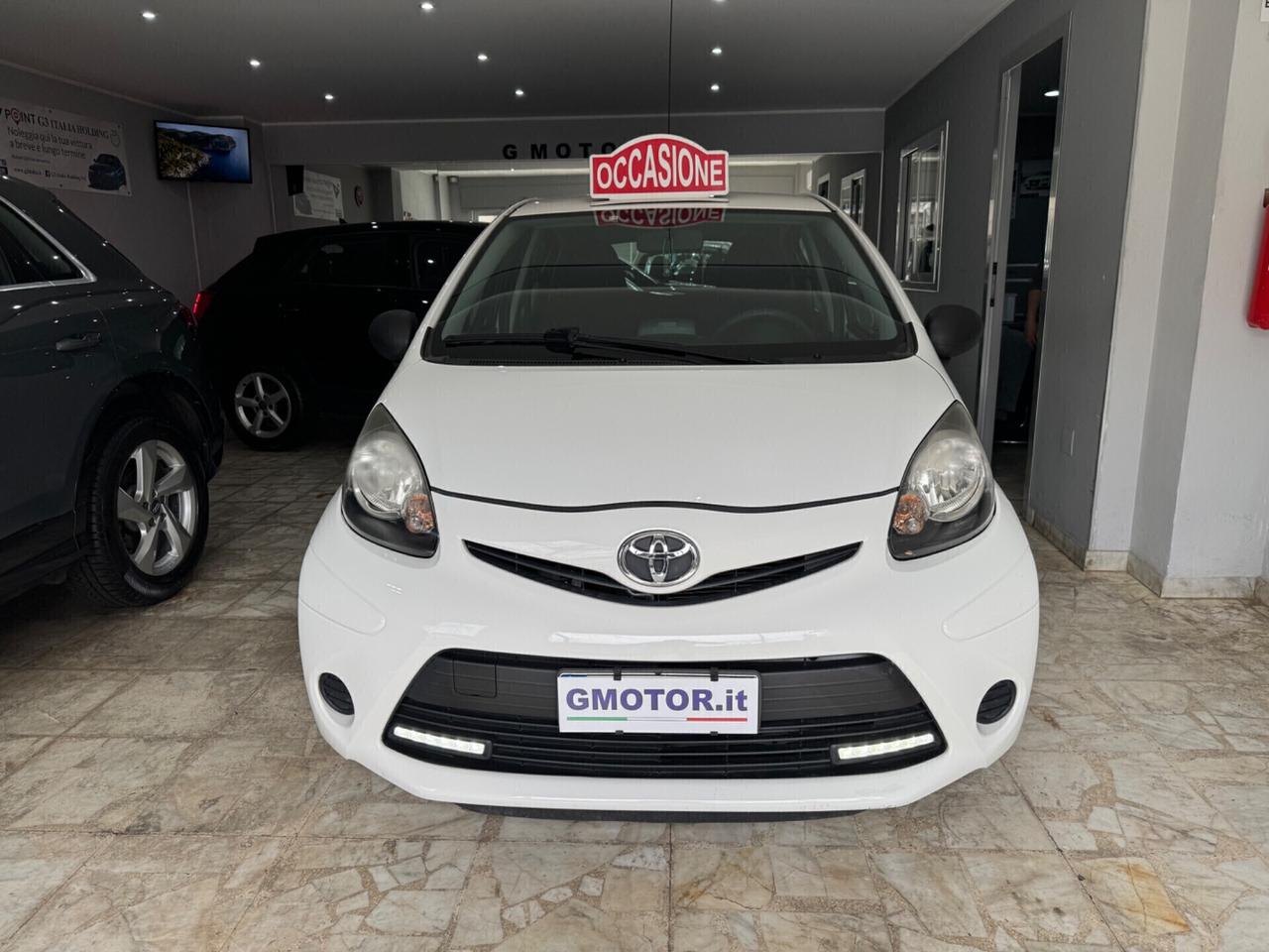Toyota Aygo 1.0 benzina 5 porte Active Connect