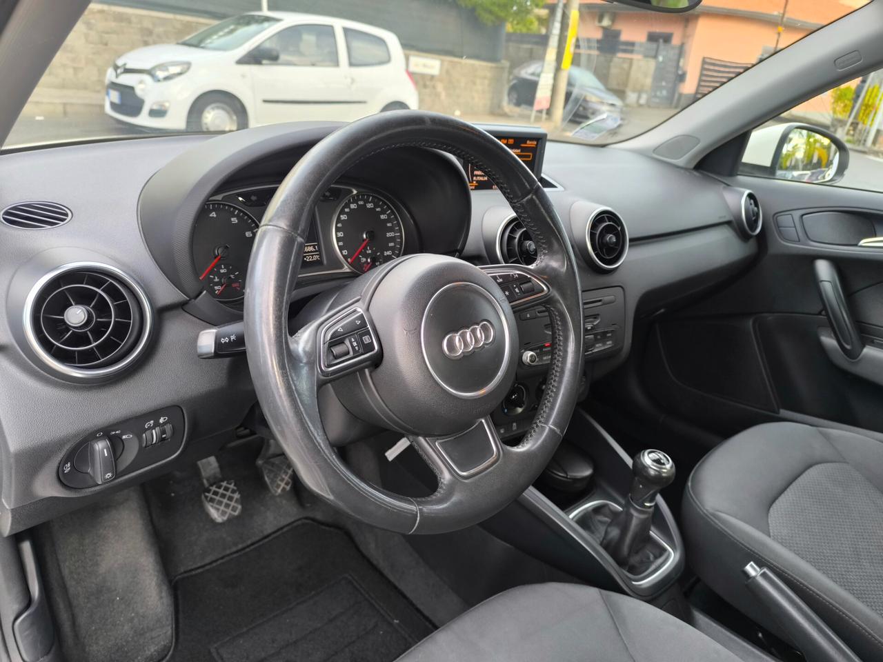 Audi A1 SPB 1.2 TFSI S line edition plus