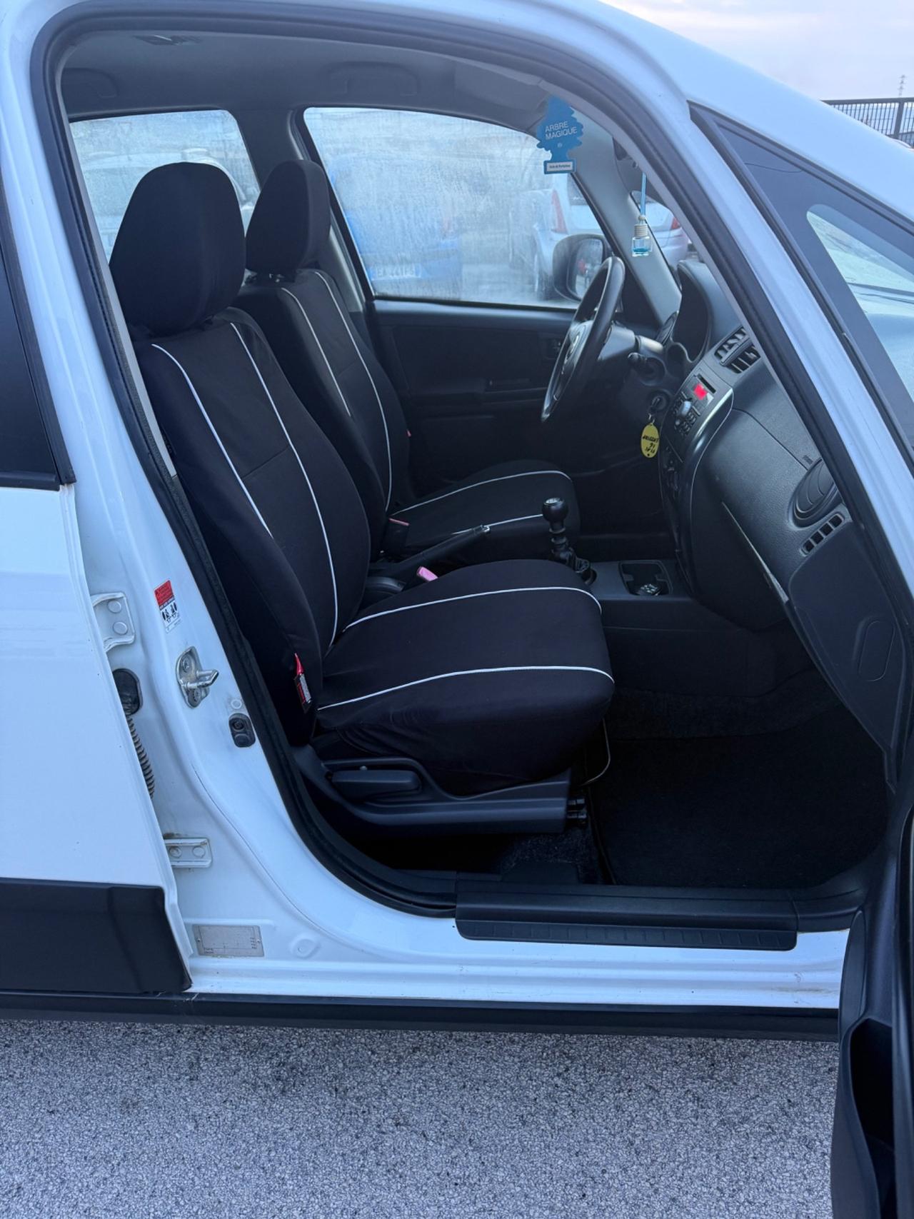 Fiat Sedici 2.0 MJT 16V DPF 4x4 Experience