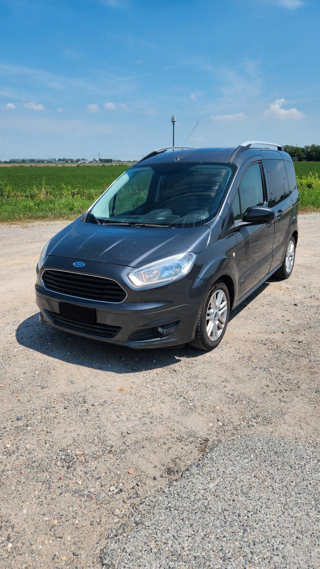 Ford Tourneo Courier Tourneo Courier 1.5 TDCI 75 CV Sport