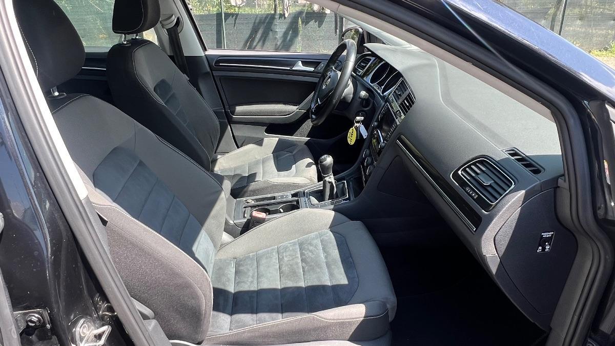 VOLKSWAGEN - Golf 1.6 tdi Trendline 5p