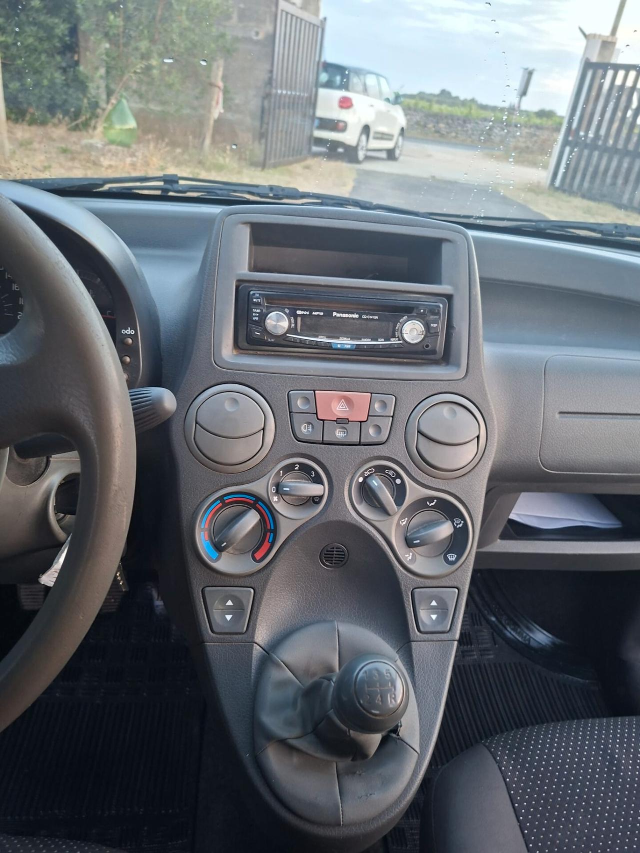 Fiat Panda 1.1 Active PREZZO INCLUSO PASSAGGIO DI PROPRIETÀ