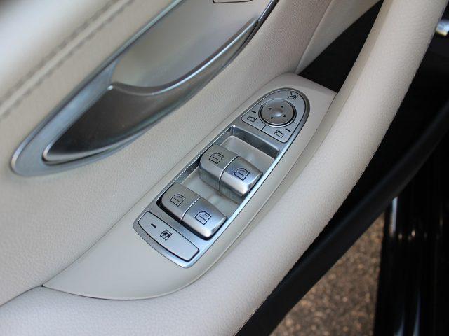MERCEDES-BENZ CLS 350 d 4Matic Auto Premium AMG Line