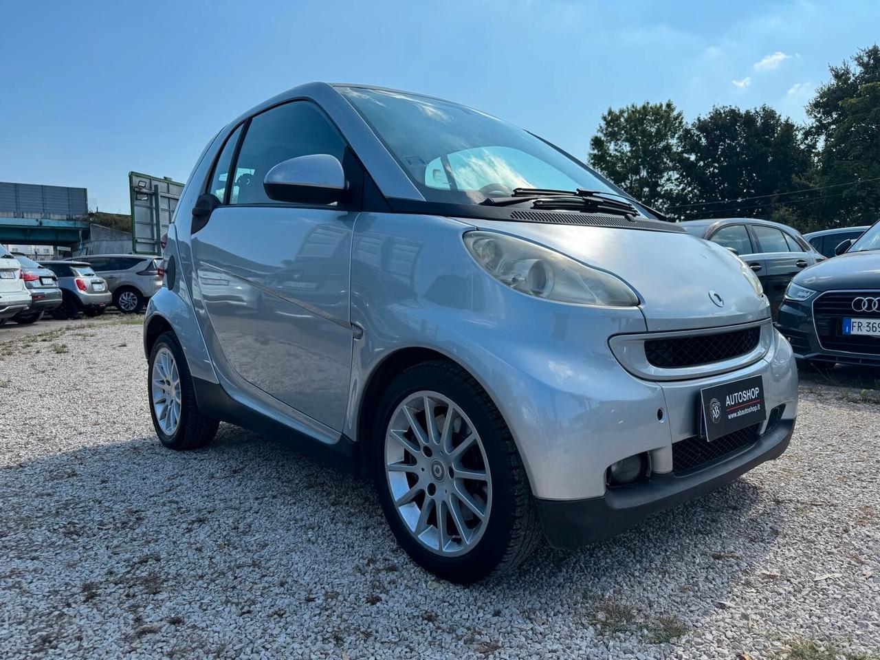 SMART - Fortwo - 1000 52 kW coupé limited two - NEOPATENTATI - FINANZIABILE
