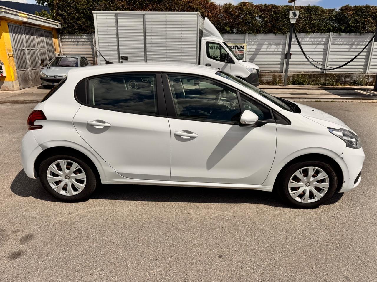 Peugeot 208 BlueHDi 75 5 porte Allure AUTOCARRO 5 POSTI