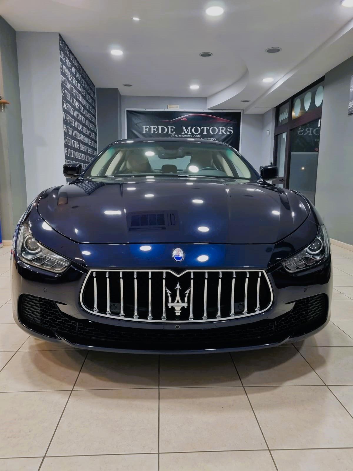 MASERATI GHIBLI 3.0 275cv TENUTA MANIACALMENTE