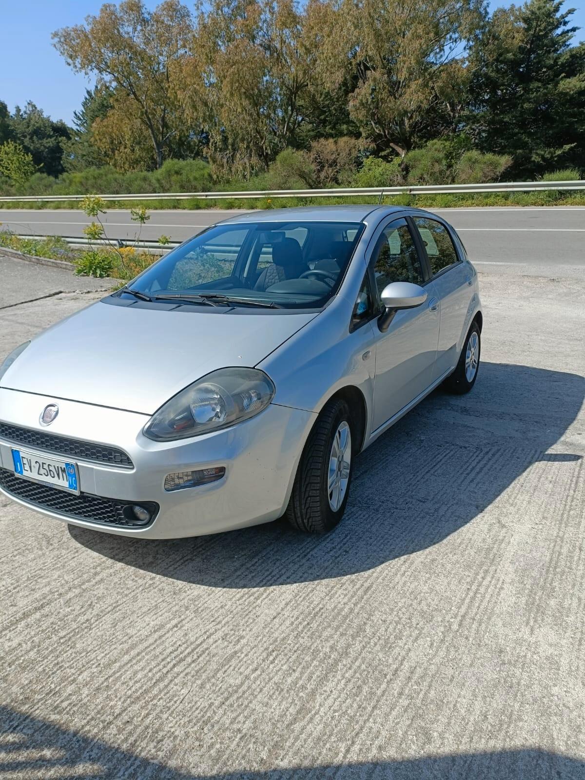 Fiat Punto 1.3 MJT II 75 CV 5 porte Lounge - 2014