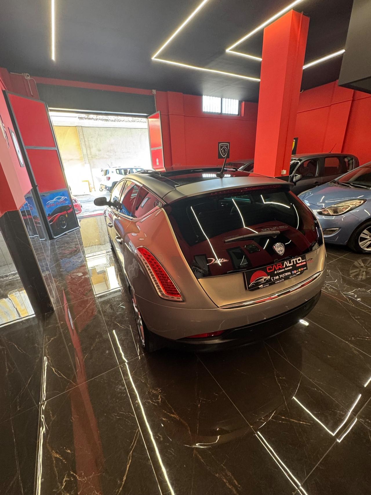 Lancia Delta 2.0 MJT DPF Platino 165cv