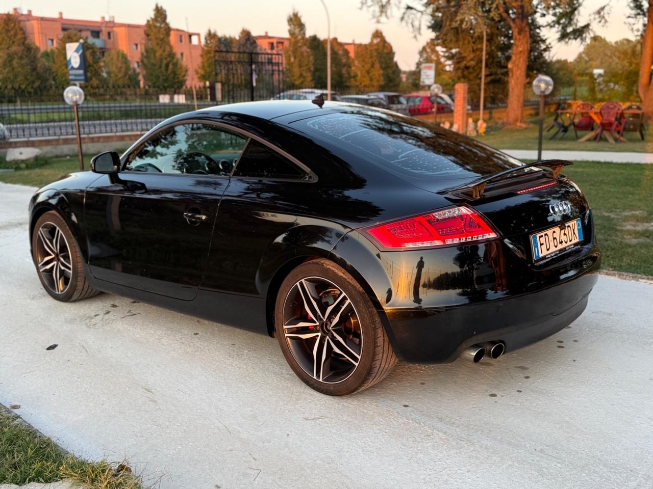 Audi TT Coupé 2.0 TDI quattro Advanced
