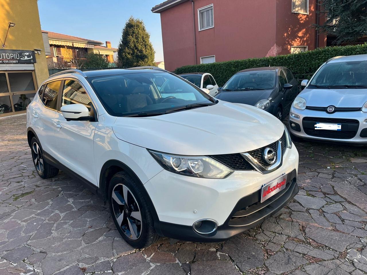 Nissan Qashqai 1.6 dCi 2WD Tekna