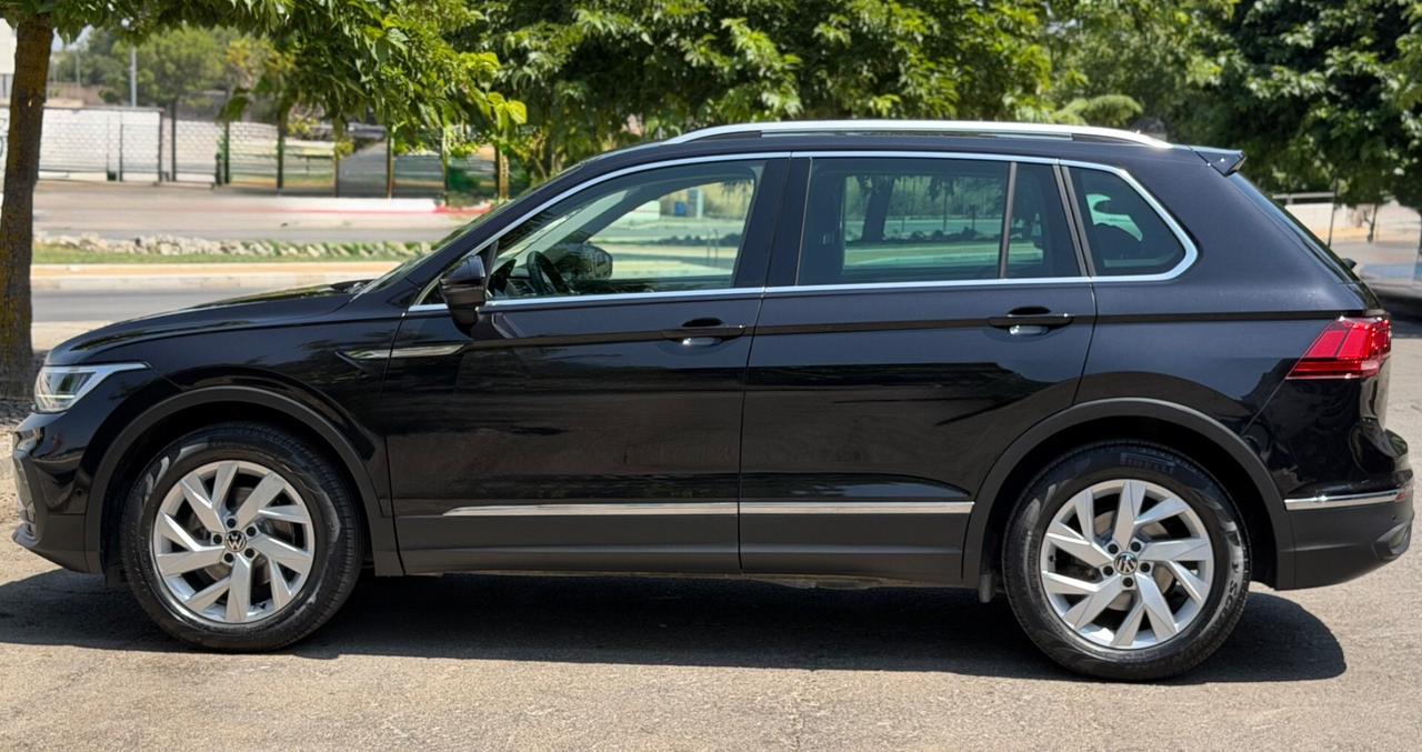 Volkswagen Tiguan 2.0 Tdi 122CV Life FARI LED