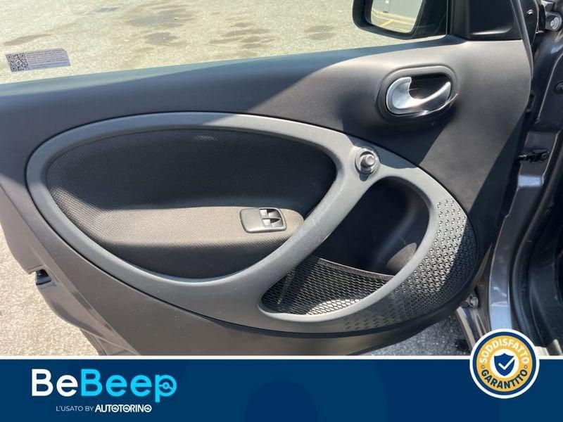 smart forfour EQ RACINGREY 22KW