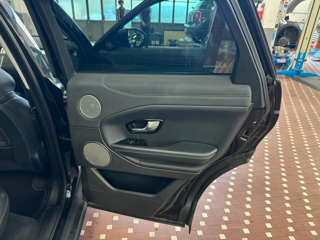 Range Evoque 2.0 TD4 180 CV 5p. HSE Dynamic - UNICO PROPRIETARIO
