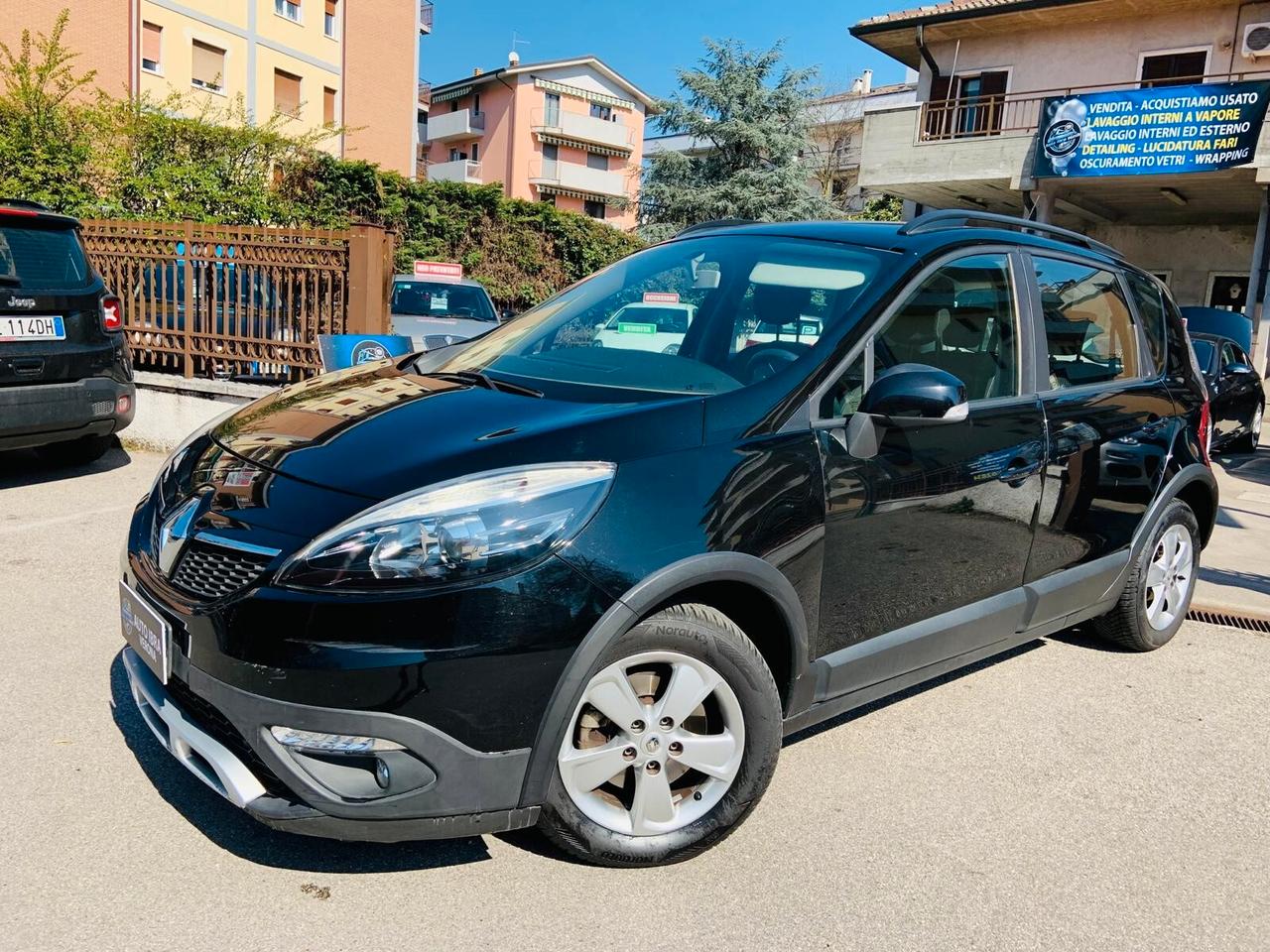 Renault Scenic xmod croos 1.5;Diesel 110cv