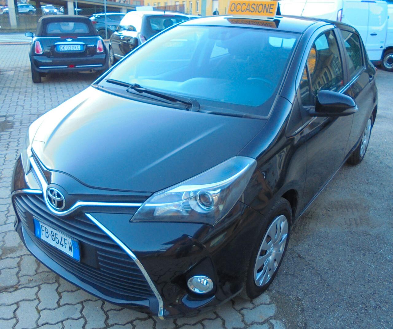 Toyota Yaris 1.0 5 porte Active